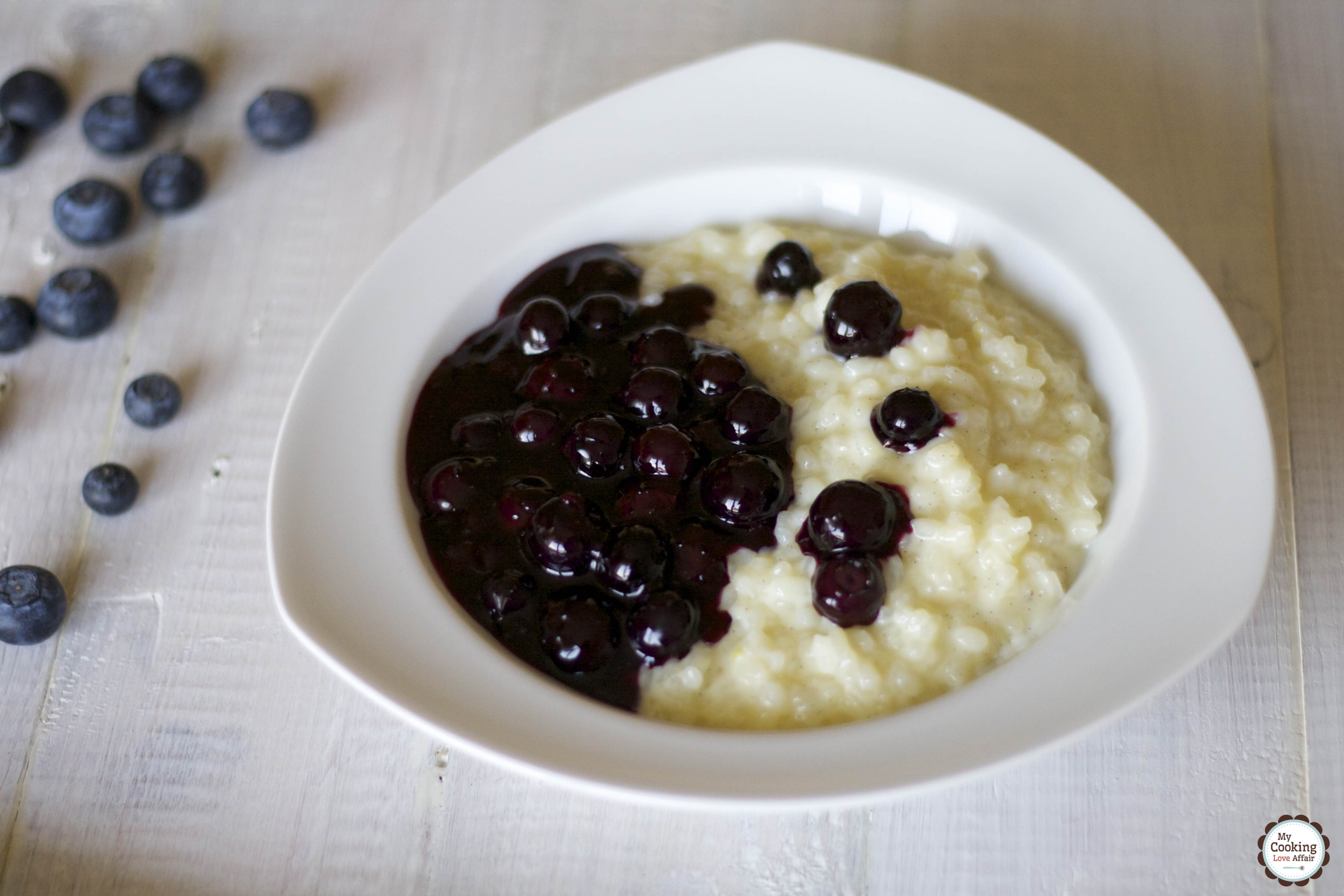 Milchreis mit Heidelbeeren • Cookingaffair.de