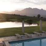 Asara-Sonnenuntergang-am-Pool